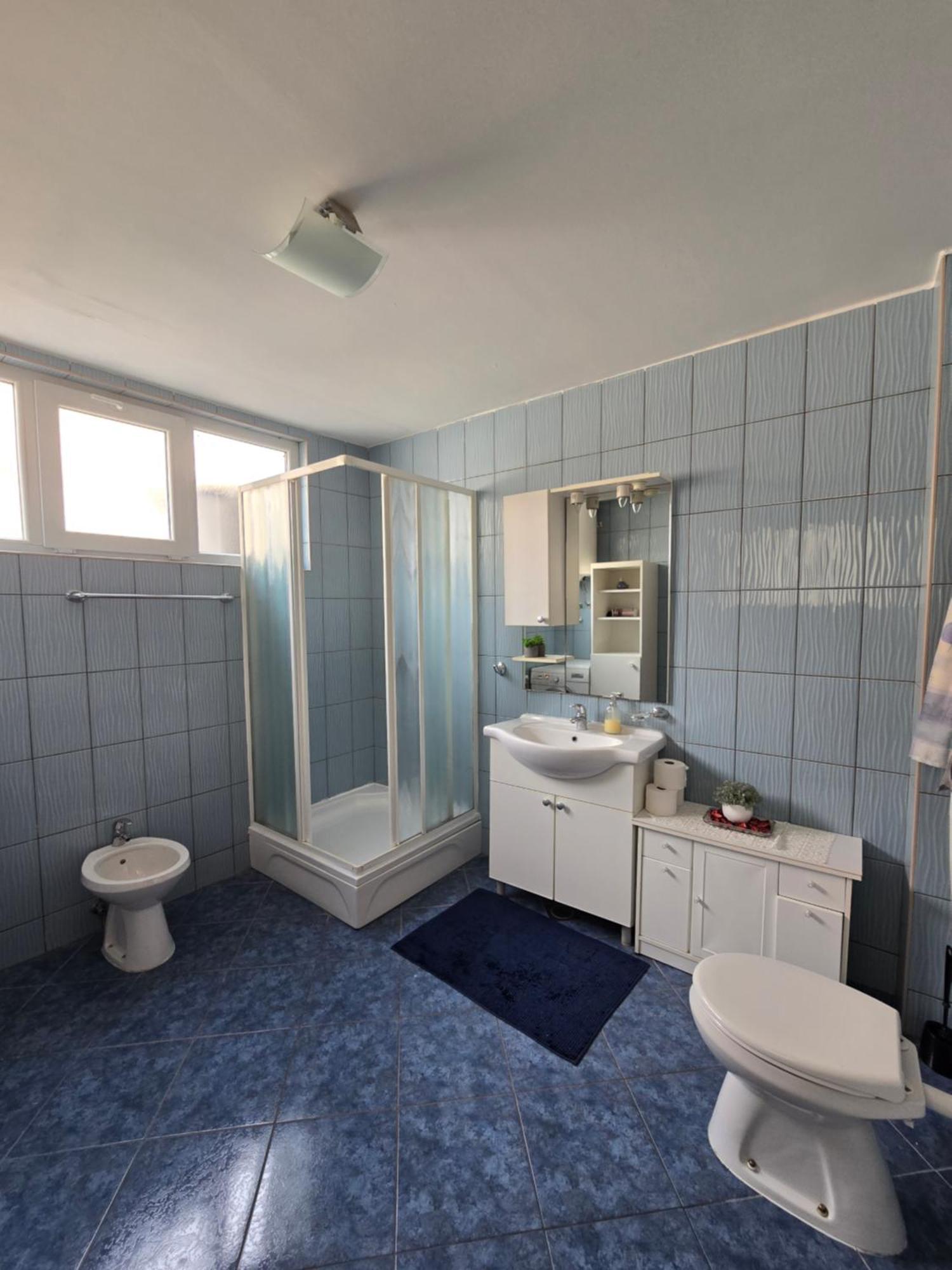 Apartman Prvi Red Do Mora 茨里克韦尼察 外观 照片